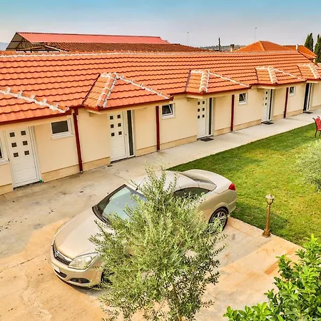 Simo Airport