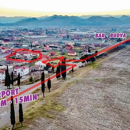 Simo Airport Ποντγορίτσα