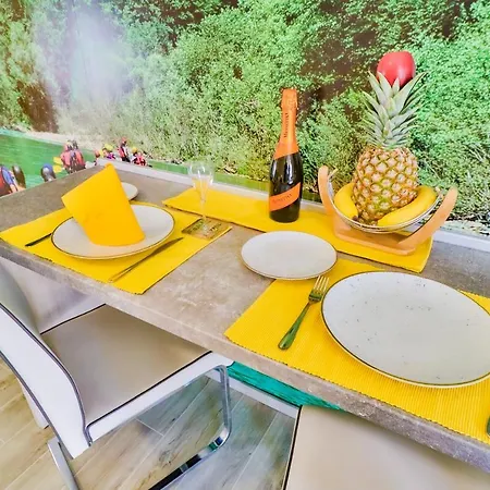 Simo Airport * Ποντγορίτσα