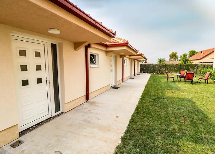 Apartamento Simo Airport Podgorica