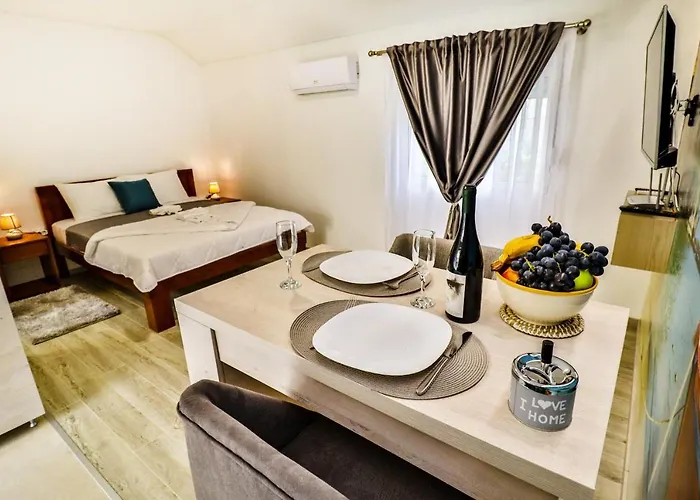 Simo Airport Podgorica